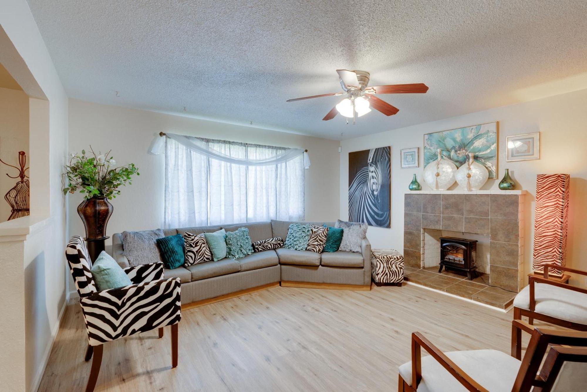 Breezy Fresno Home - Near Airport And Downtown Extérieur photo