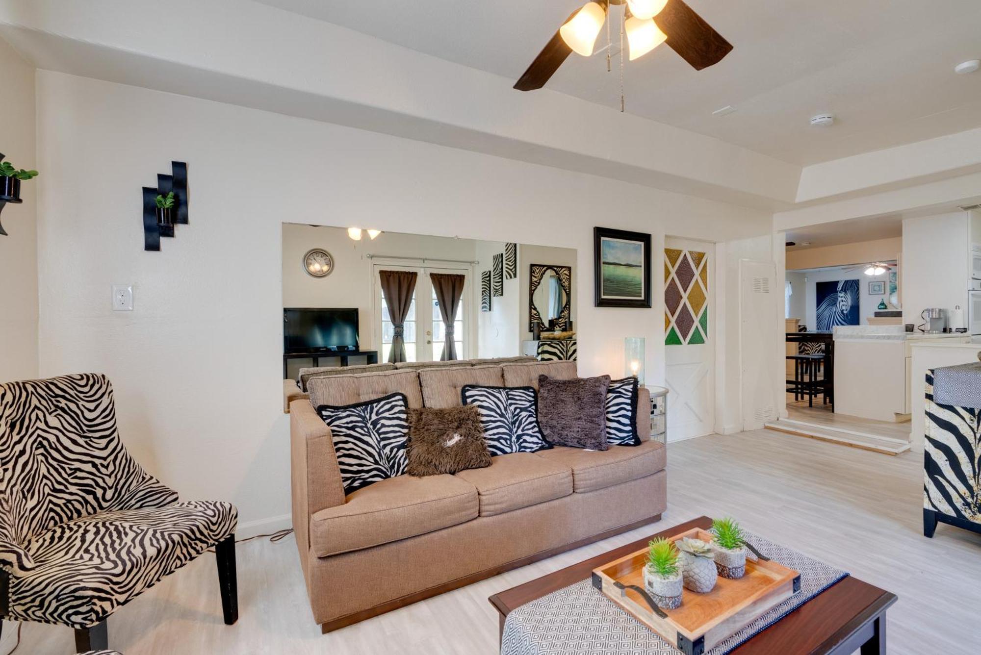 Breezy Fresno Home - Near Airport And Downtown Extérieur photo